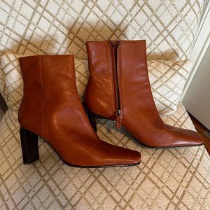 Vintage ALDO Cognac Leather Ankle Boots